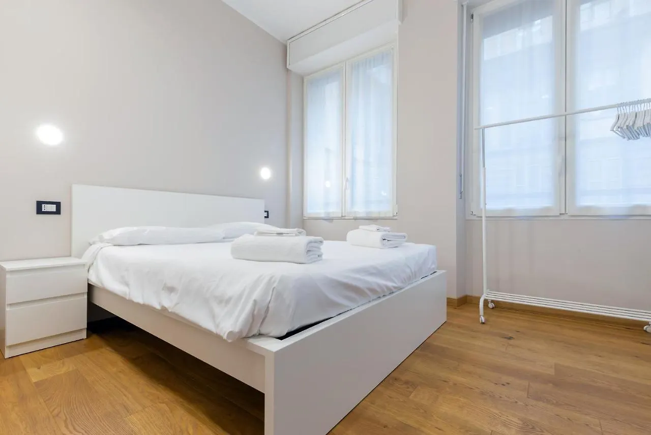 Milan Retreats Cadorna Duomo Apartment