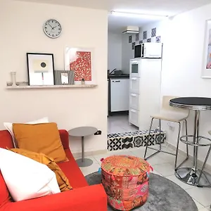 Daire Mercanti Attic Version, Milano