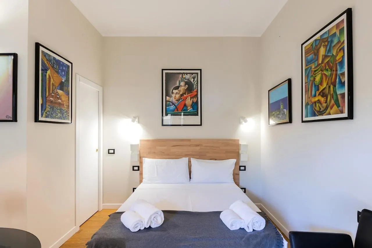 Milan Retreats Cadorna Duomo Apartment Italy