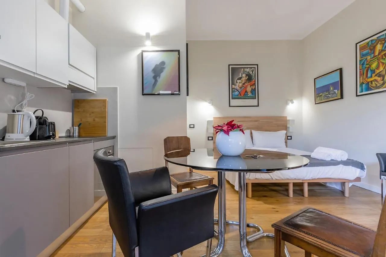 Milan Retreats Cadorna Duomo Apartment Italy