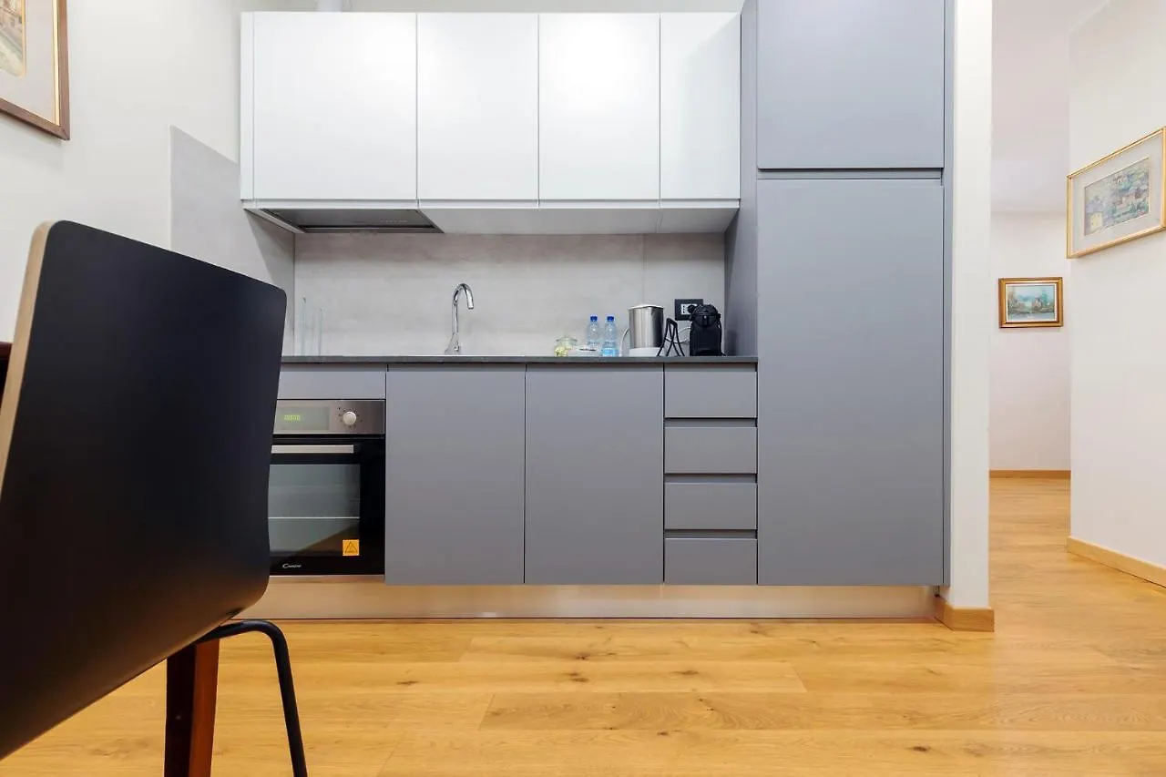Milan Retreats Cadorna Duomo Apartment