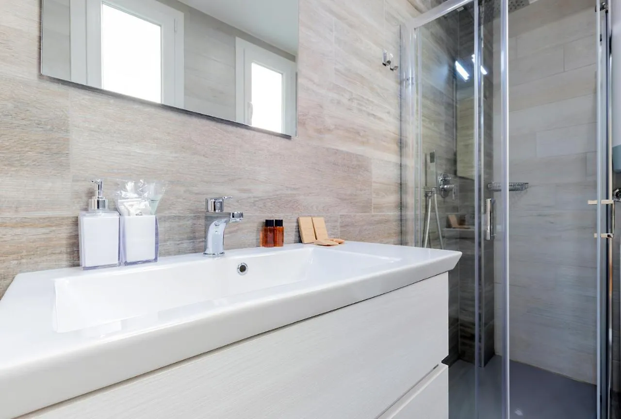 Apartament Milan Retreats Cadorna Duomo